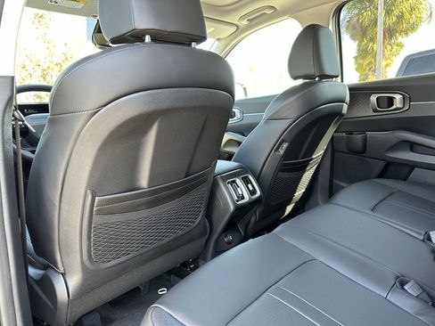 New 2026 Kia Sorento S image 16