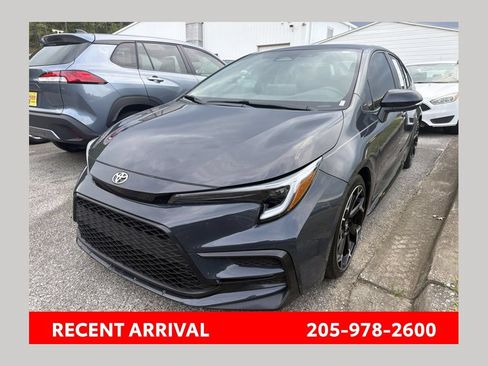 Used 2025 Toyota Corolla FX w/ Convenience Package FWD image 1
