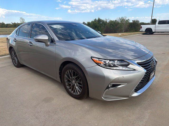 Used 2016 Lexus ES 350 w/ Luxury Package w/Wood Trim FWD image 1