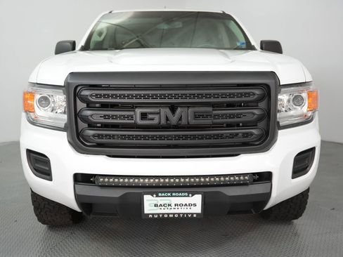 Used 2017 GMC Canyon 2WD Crew Cab w/ Convenience Package image 2