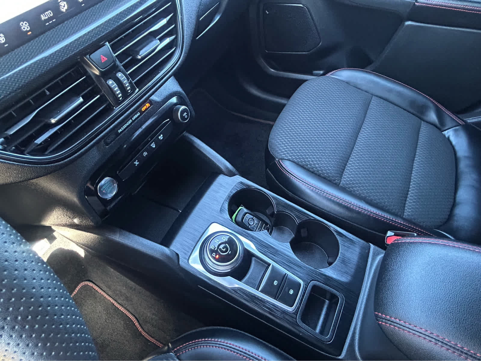 Used 2023 Ford Escape ST-Line w/ Tech Pack #1 FWD image 44