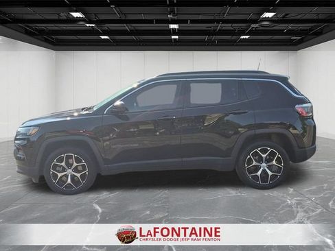 Certified 2024 Jeep Compass Limited AWD/4WD image 2