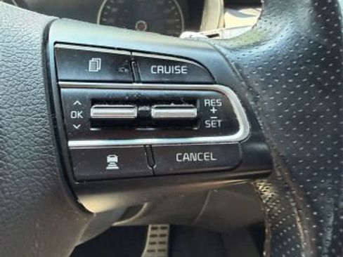 Used 2018 Kia Stinger GT2 AWD/4WD image 18