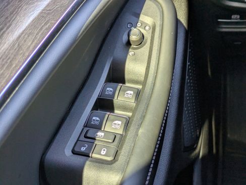 New 2025 Jeep Grand Cherokee L Overland w/ Luxury Tech Group IV image 28