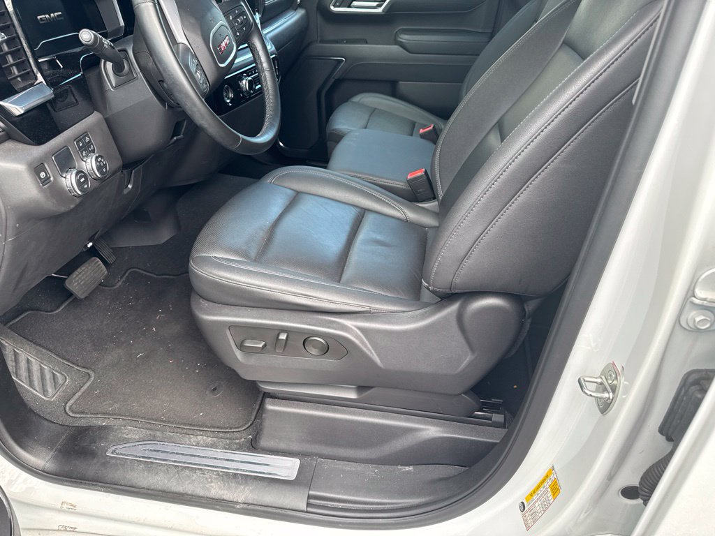 Used 2024 GMC Sierra 1500 SLT RWD image 30