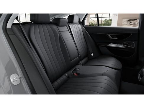 New 2025 Mercedes-Benz E 450 4MATIC All-Terrain Wagon image 5