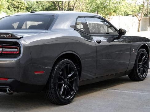 Used 2022 Dodge Challenger GT image 15