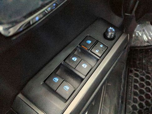 Used 2019 Toyota Tacoma TRD Off-Road image 26