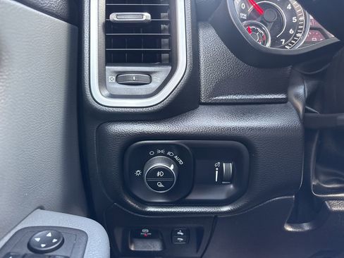 Used 2022 RAM 1500 Big Horn image 28