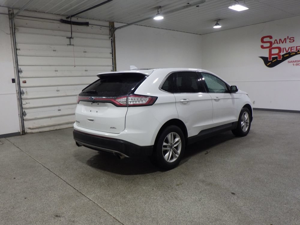 Used 2016 Ford Edge SEL w/ Equipment Group 201A AWD/4WD image 4