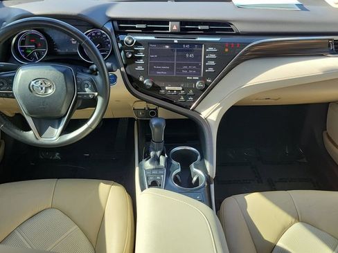 Used 2018 Toyota Camry XLE w/ Audio Package FWD image 12