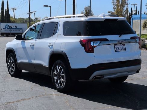 Used 2023 GMC Acadia SLE w/ Driver Convenience Package image 8