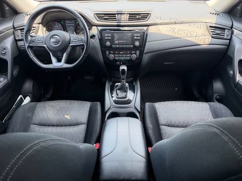 Used 2017 Nissan Rogue SV FWD image 15