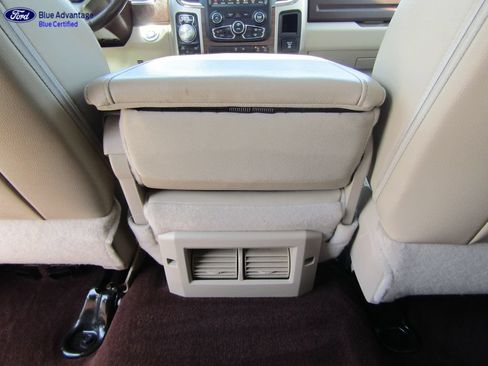 Used 2017 RAM 1500 Laramie w/ Convenience Group AWD/4WD image 25