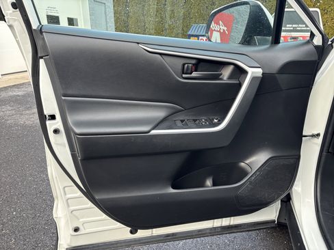 Certified 2023 Toyota RAV4 LE image 14