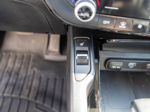 Used 2024 Kia Telluride S w/ S Sunroof Package AWD/4WD image 23