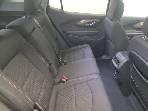 Used 2021 GMC Terrain SLE w/ Driver Convenience Package image 19