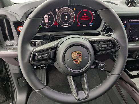 New 2026 Porsche Cayenne GTS image 11