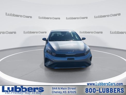 Used 2024 Kia Forte LXS image 3