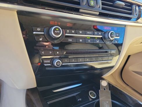 Used 2014 BMW X5 xDrive35i image 22