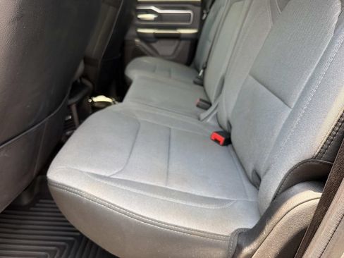 Used 2022 RAM 1500 Big Horn AWD/4WD image 12
