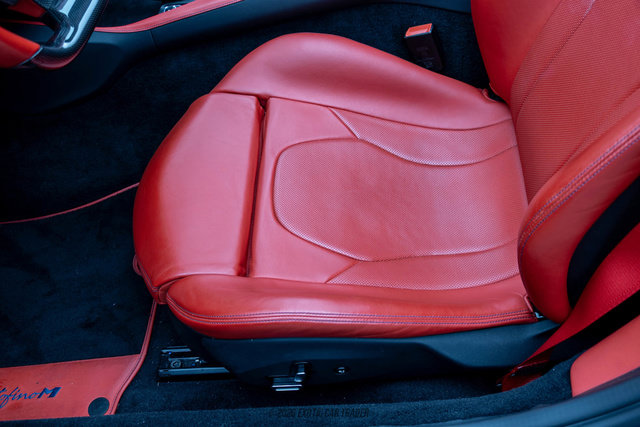 Used 2022 Ferrari Portofino M RWD image 35