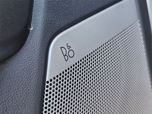 Used 2025 Ford F250 Lariat w/ Chrome Package image 13