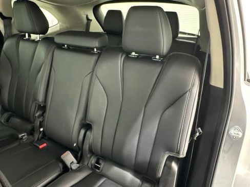 Certified 2024 Acura MDX SH-AWD image 16