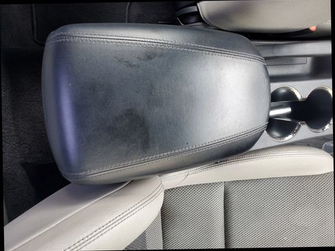 Used 2014 Hyundai Genesis 2.0T RWD image 25