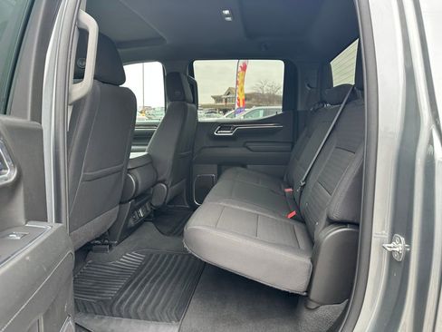 Used 2025 Chevrolet Silverado 1500 LT image 7