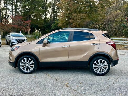 Used 2018 Buick Encore Preferred AWD/4WD image 4