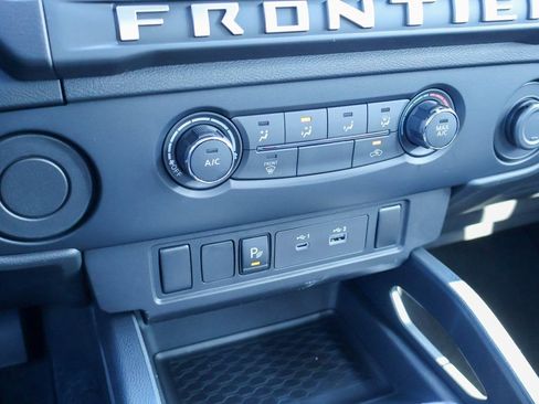 New 2026 Nissan Frontier SV image 12