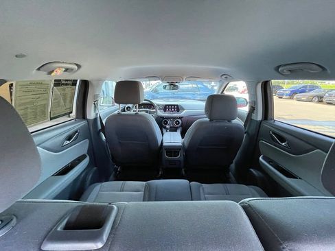 Used 2022 Chevrolet Blazer LT FWD image 25