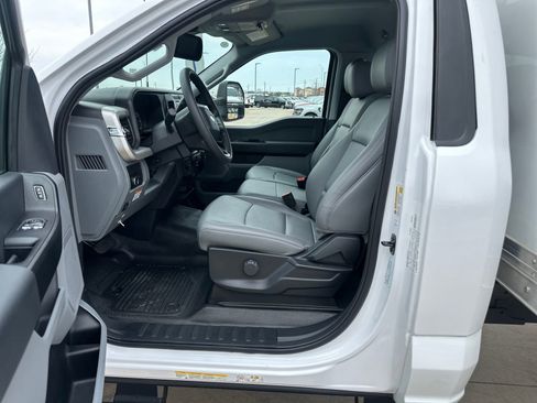 New 2026 Ford F550 2WD Regular Cab Super Duty image 15