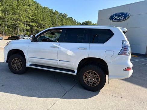 Used 2017 Lexus GX 460 w/ Navigation Package AWD/4WD image 24