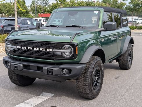 Used 2023 Ford Bronco Wildtrak AWD/4WD image 7