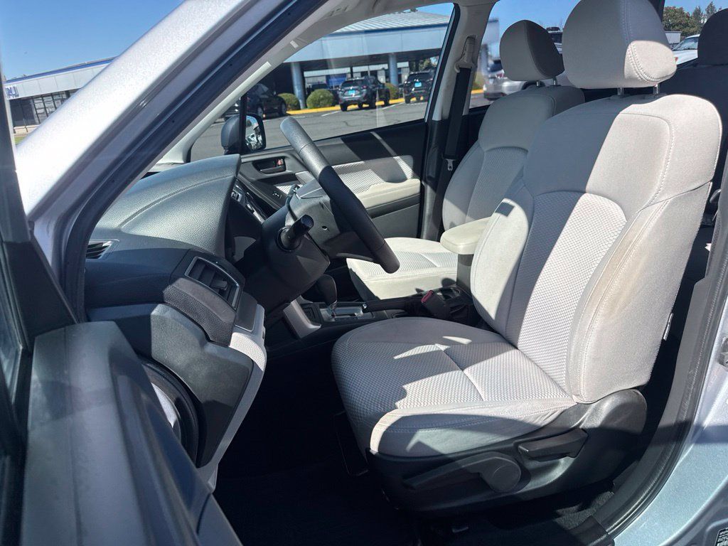 Used 2017 Subaru Forester 2.5i w/ Protection Package #1 AWD/4WD image 10