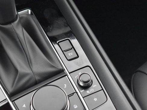 New 2025 MAZDA CX-50 2.5 Hybrid w/ Premium Plus Pkg image 21