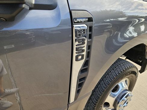 Used 2024 Ford F350 Lariat w/ Chrome Package AWD/4WD image 7