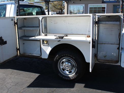 Used 2013 Ford F250 XL w/ PWR Equipment Group image 37