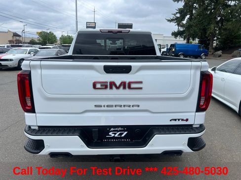 Used 2021 GMC Sierra 1500 AT4 w/ AT4 Carbonpro Edition AWD/4WD image 5