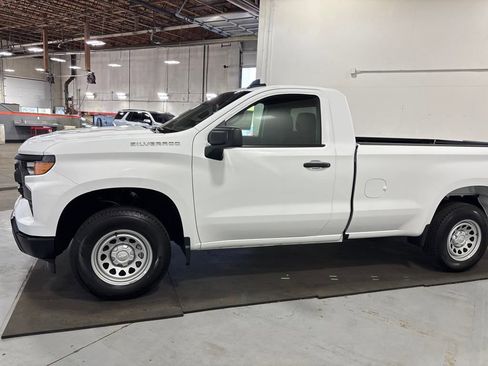 Used 2025 Chevrolet Silverado 1500 W/T w/ WT Value Package image 3