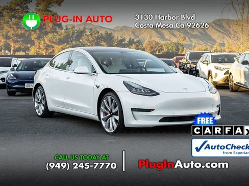 Used 2018 Tesla Model 3 Performance image 3