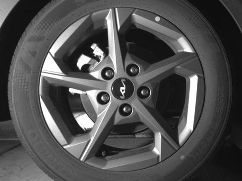 Used 2025 Kia K4 LXS image 15