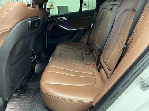 Used 2019 BMW X5 xDrive40i w/ Convenience Package image 24