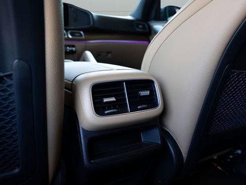 Used 2024 Mercedes-Benz GLE 350 4MATIC image 31