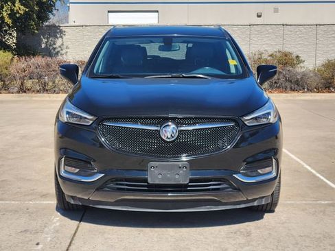Used 2020 Buick Enclave Essence w/ Sport Touring Edition image 2