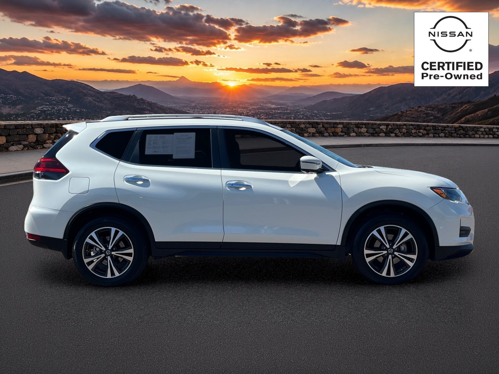 Certified 2020 Nissan Rogue SV w/ Premium Package FWD image 6