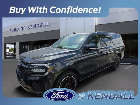 Used 2023 Ford Expedition Max Limited image 1