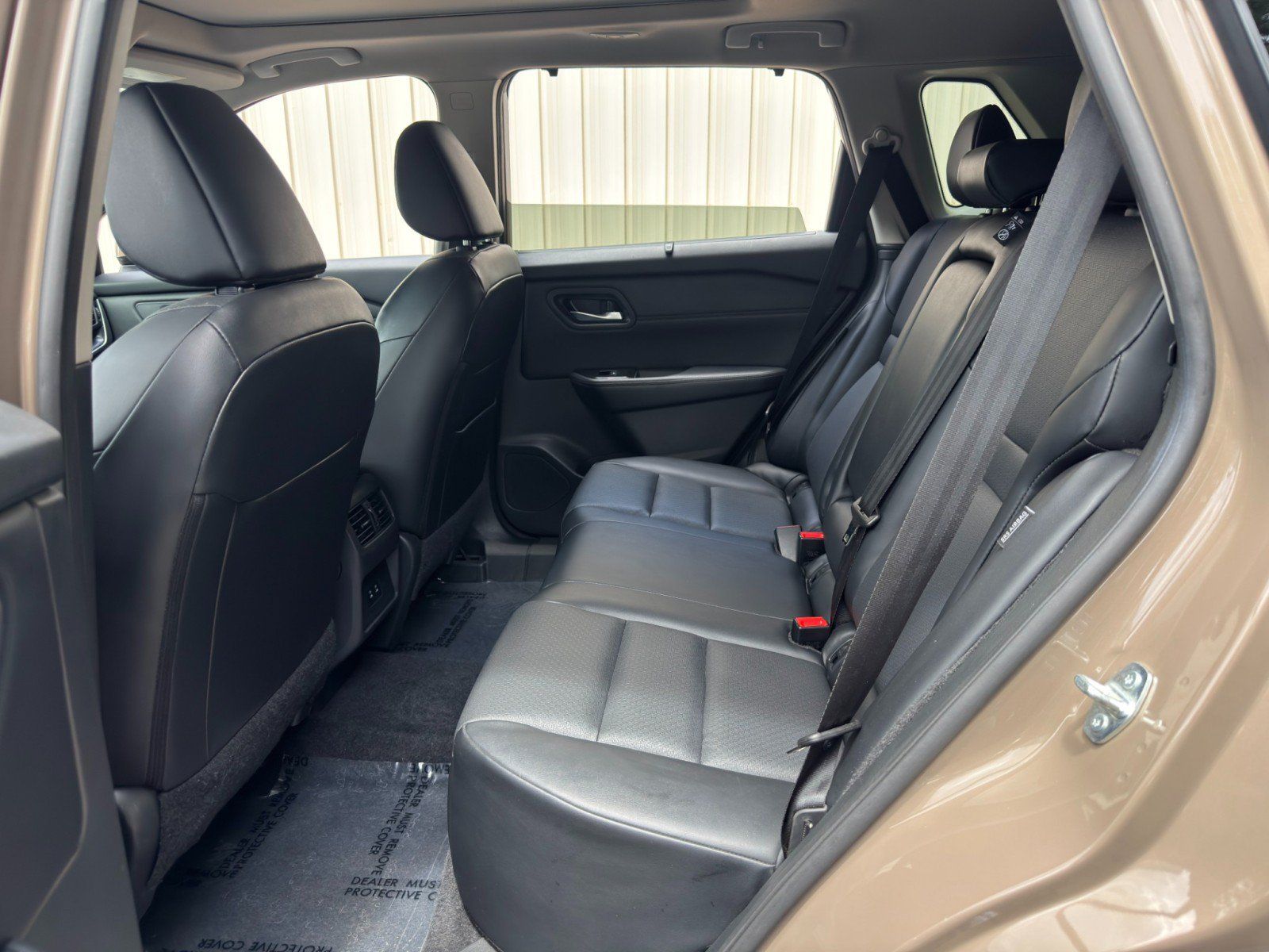 Used 2024 Nissan Rogue SV w/ SV Premium Package FWD image 37